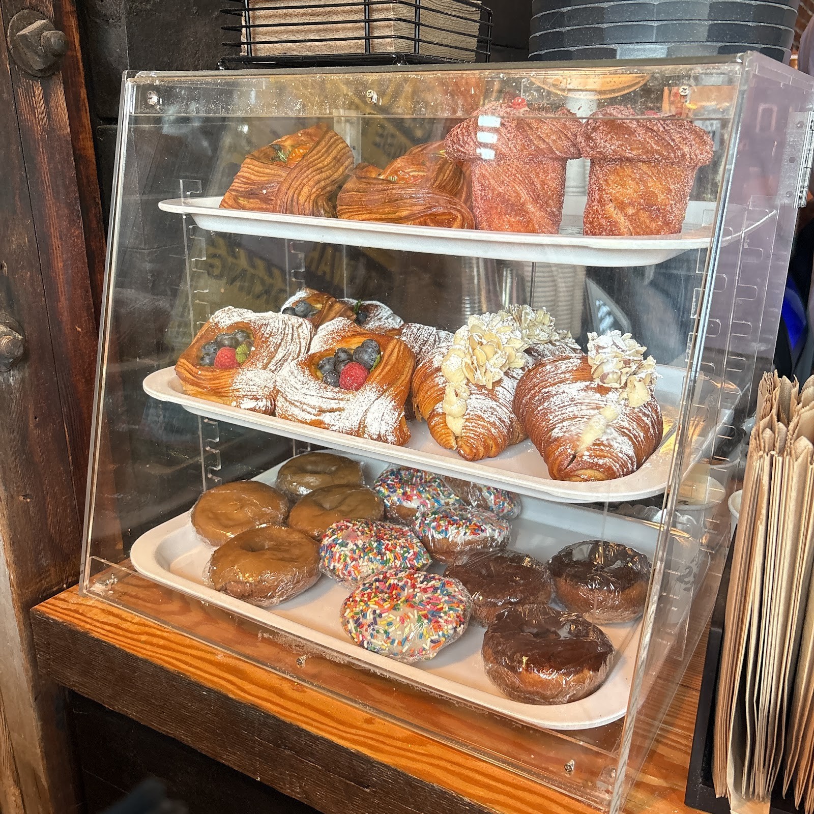 Exquisite Creatures Coffee: food & drinks