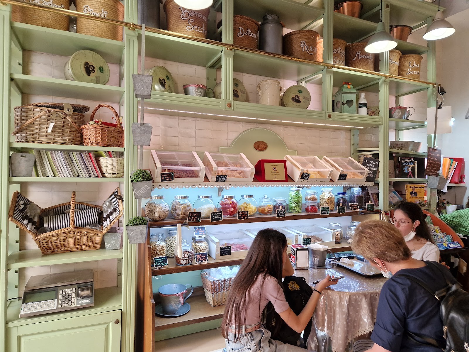 Grano, Frutta e Farina Bakery: the place