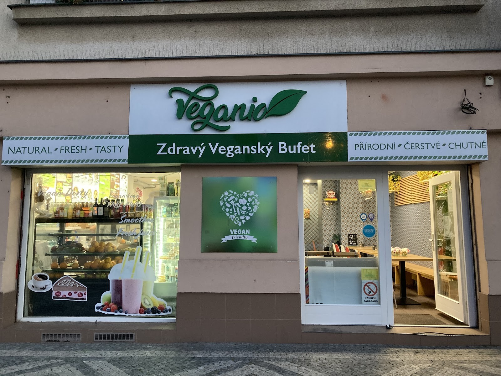Veganio: the place