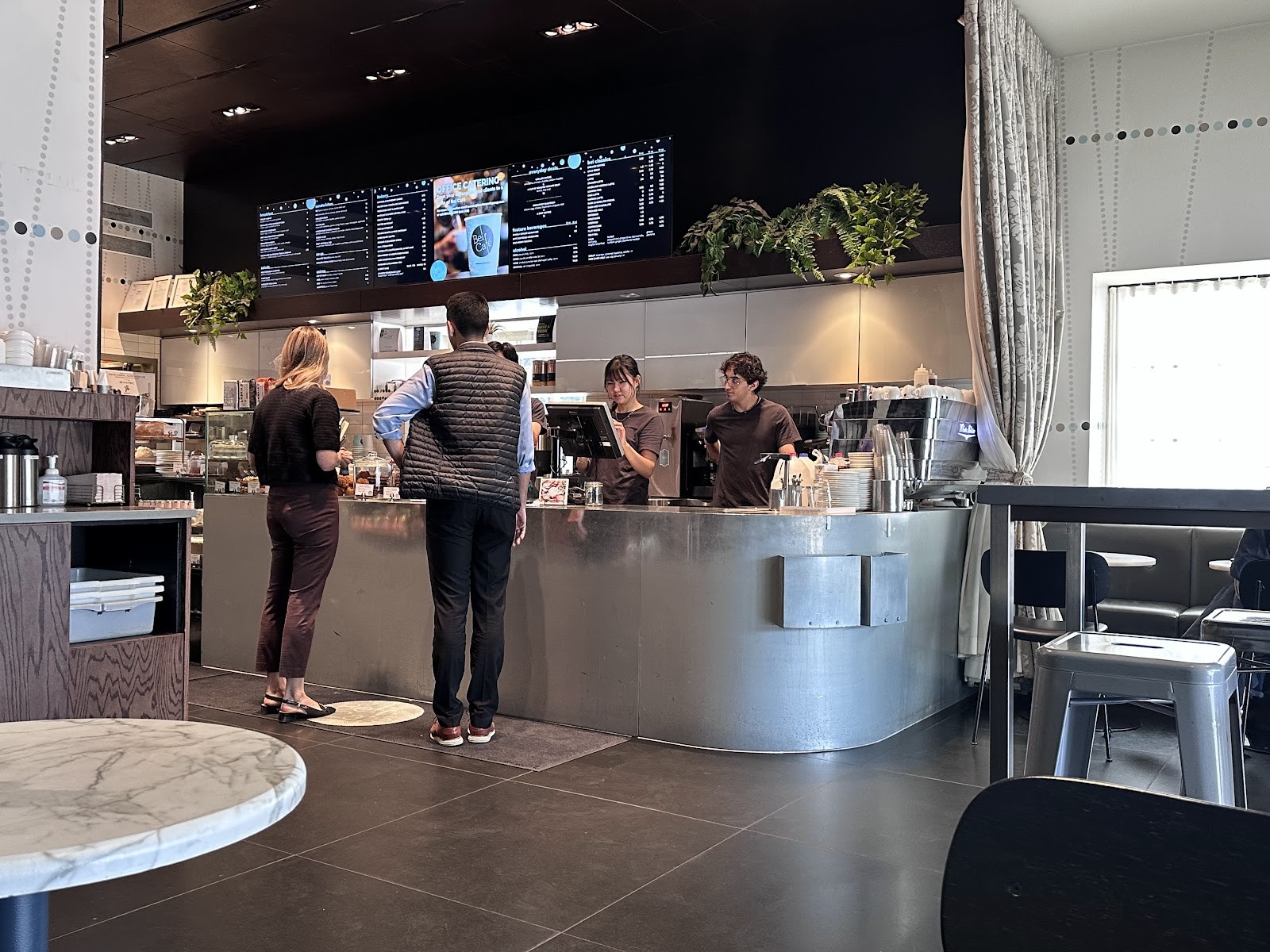 Bel Café Downtown: the place