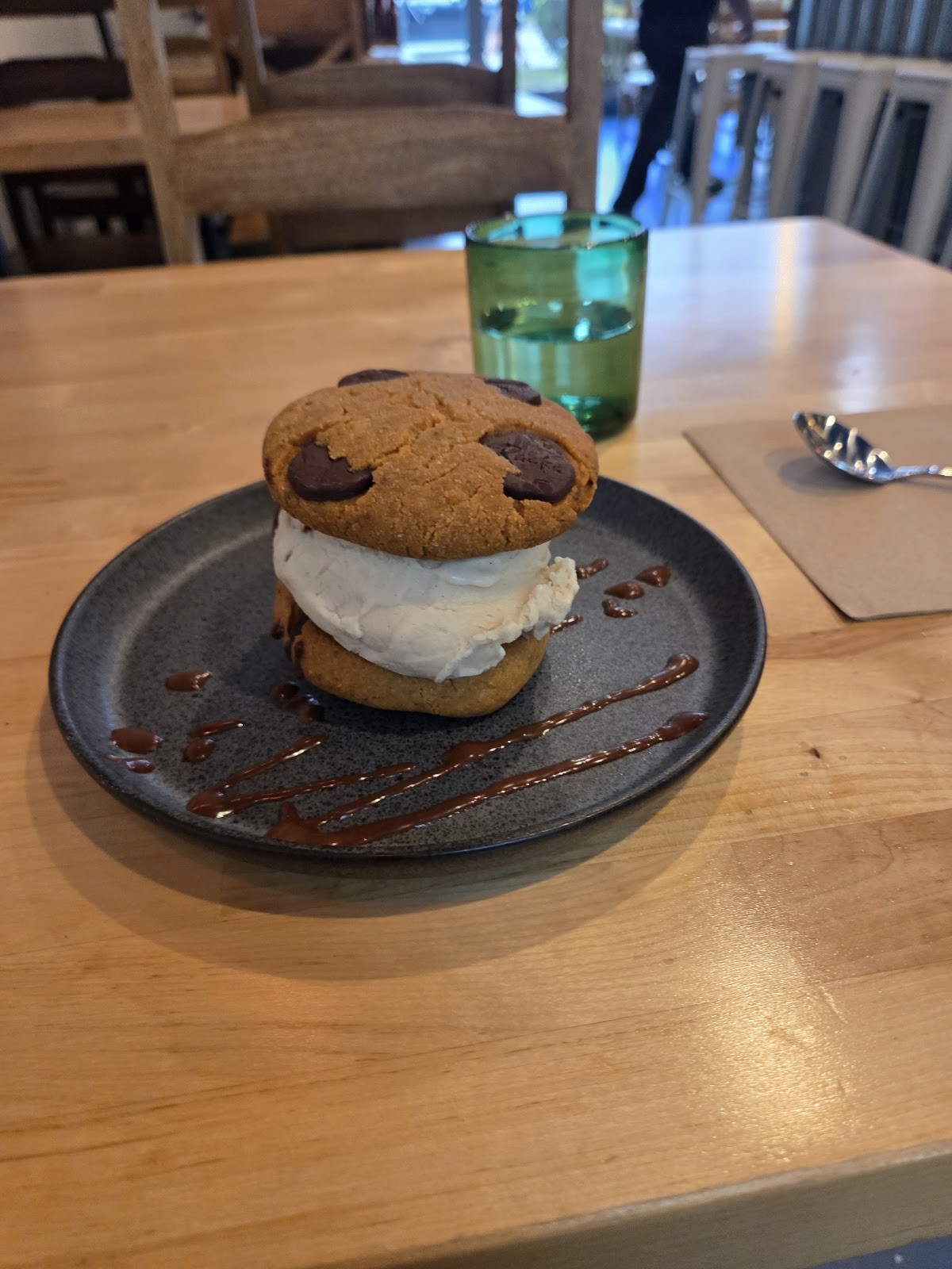 La Nieta Vegan Cafe & Market: food & drinks