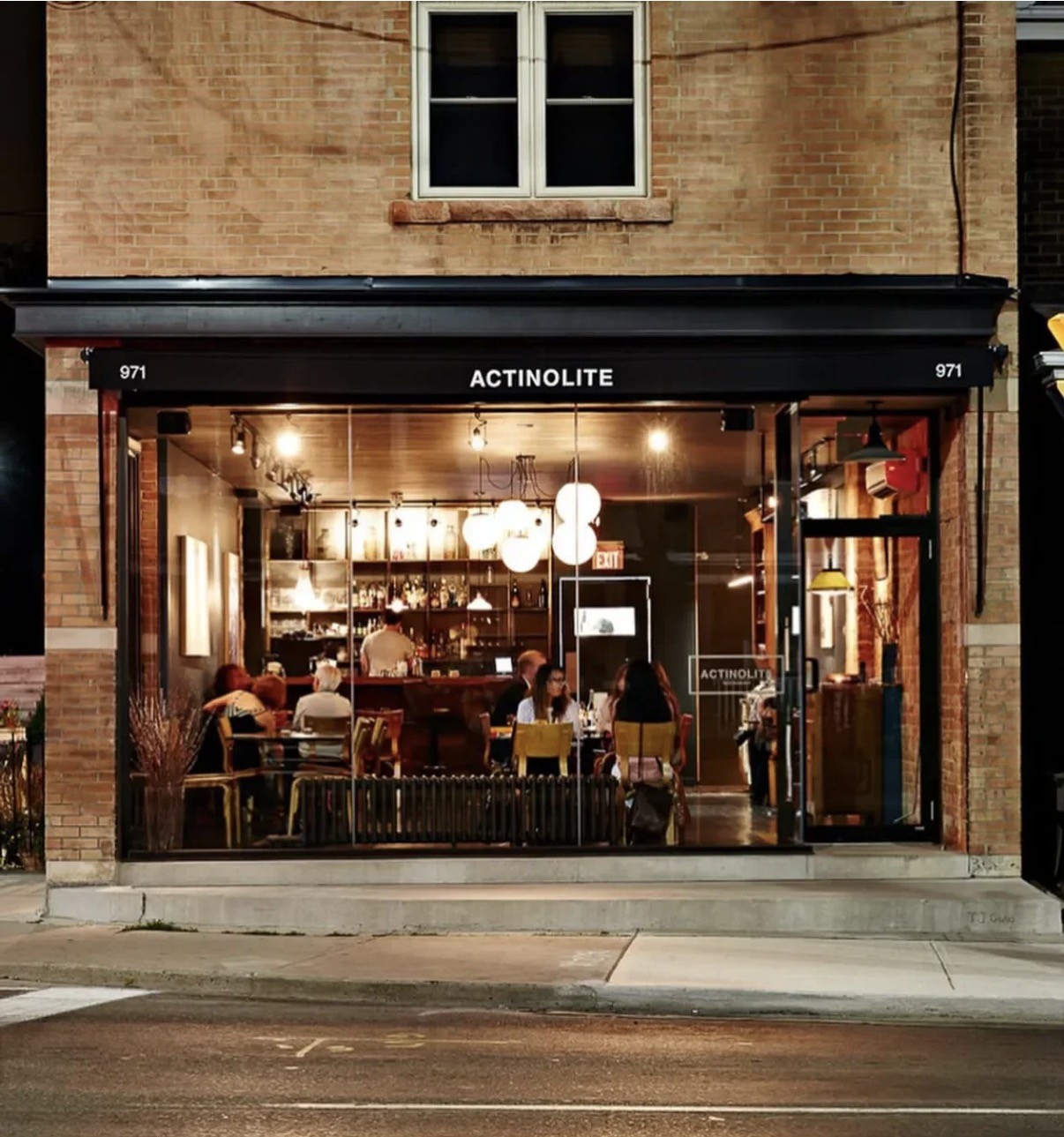 Actinolite Restaurant: the place