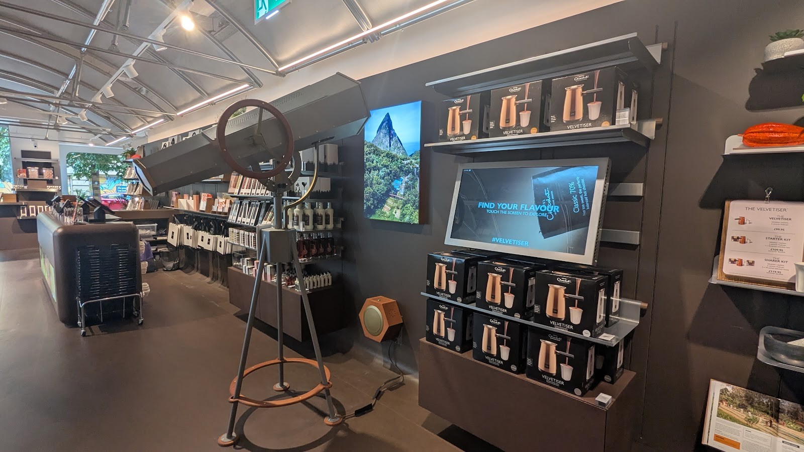 Hotel Chocolat Velvetiser Cafe: the place