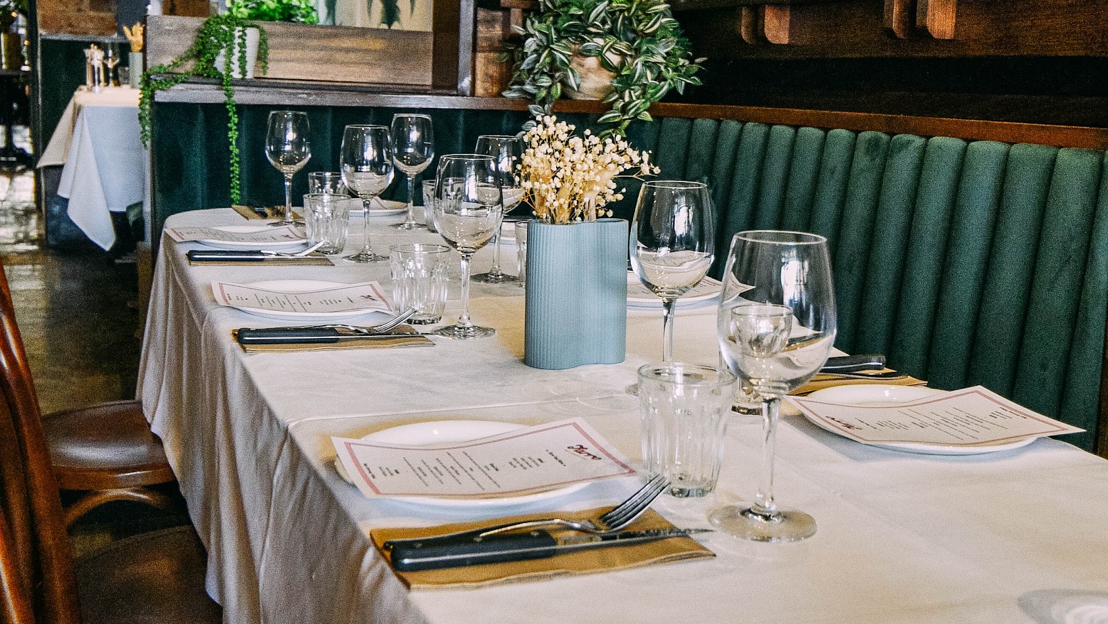 Farro Pizzeria & Bar Windsor: the place