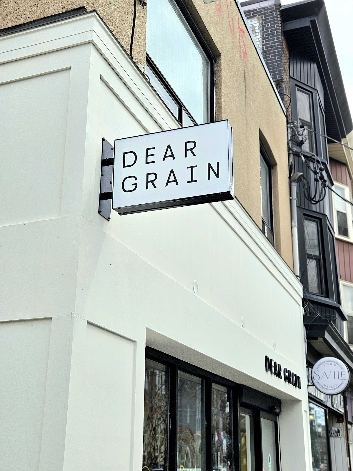 Dear Grain: the place