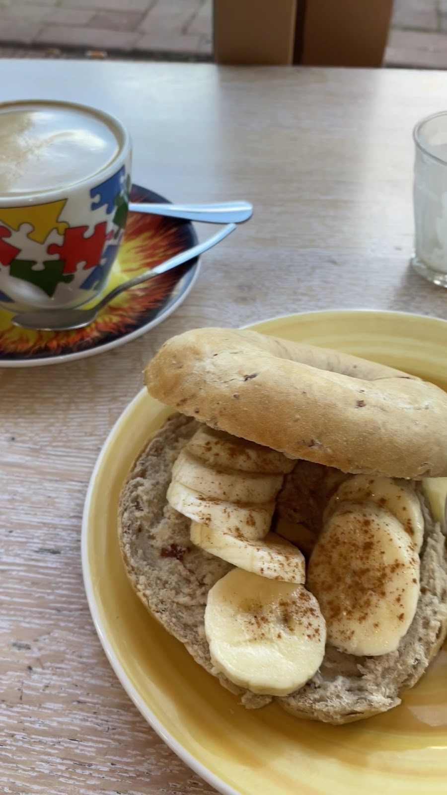 Bagels & Beans: food & drinks