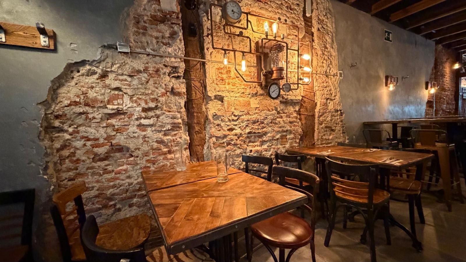 Mad Mad Vegan: the place