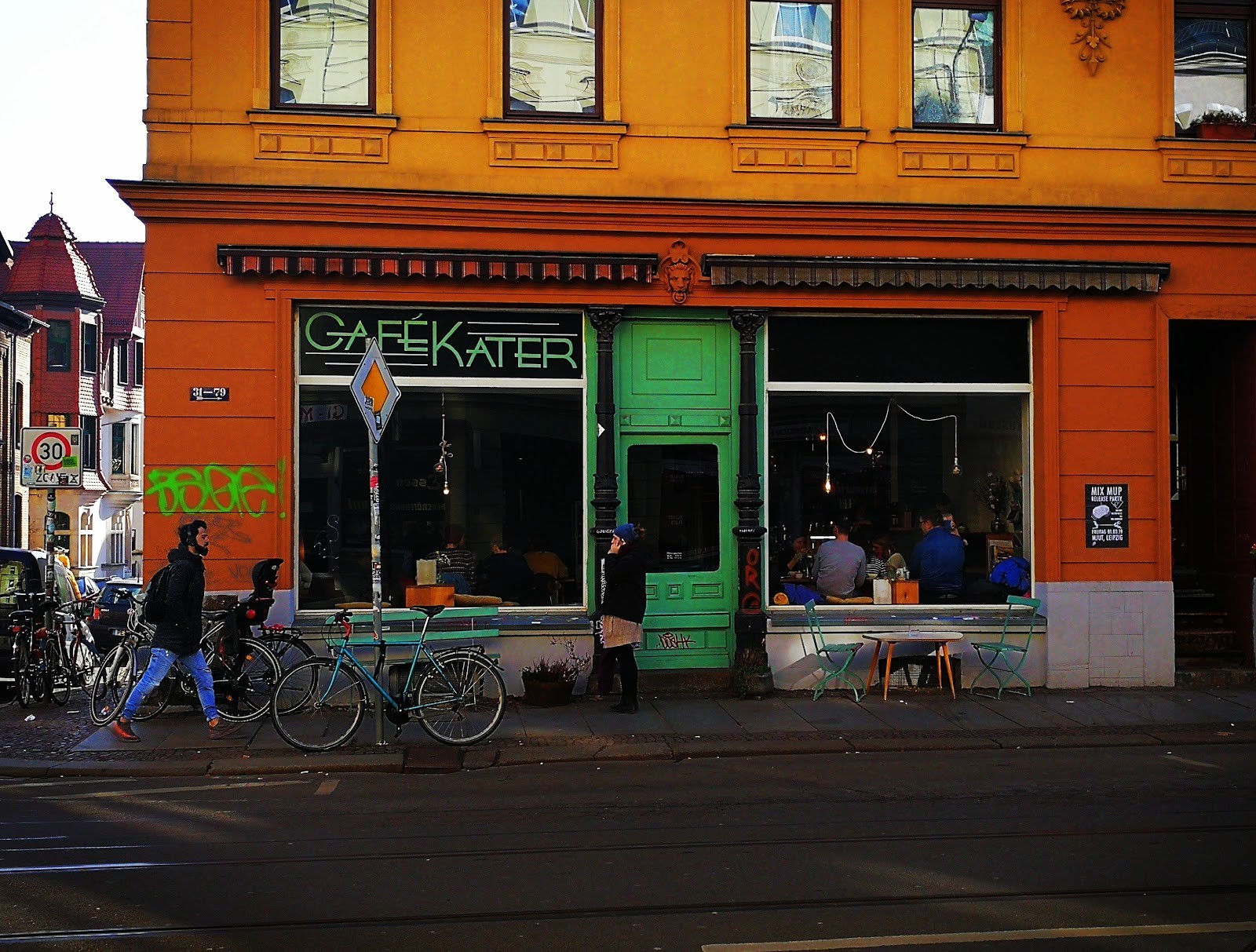 Café Kater: the place