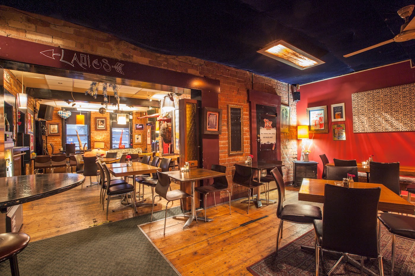 The Fox Hotel | Pub Collingwood: the place