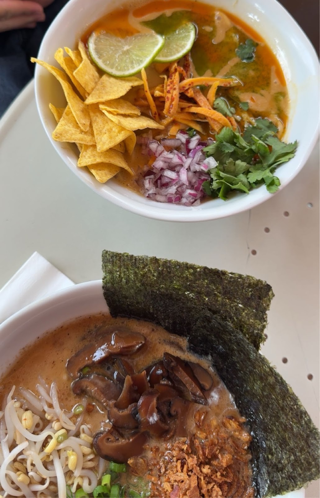 Vegan Ramen Shop Muranów: food & drinks