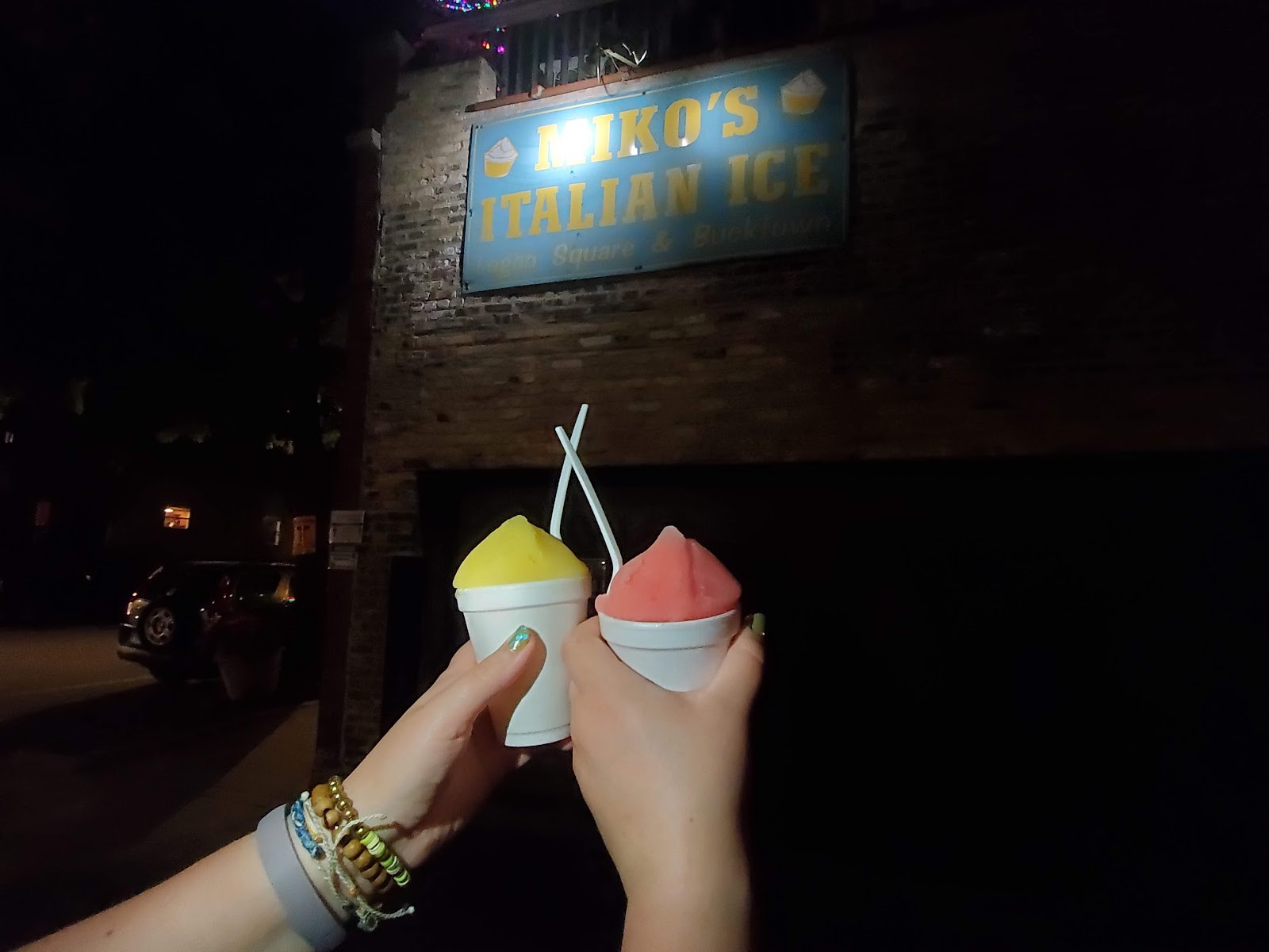 Miko's Italian Ice (Logan Square): the place