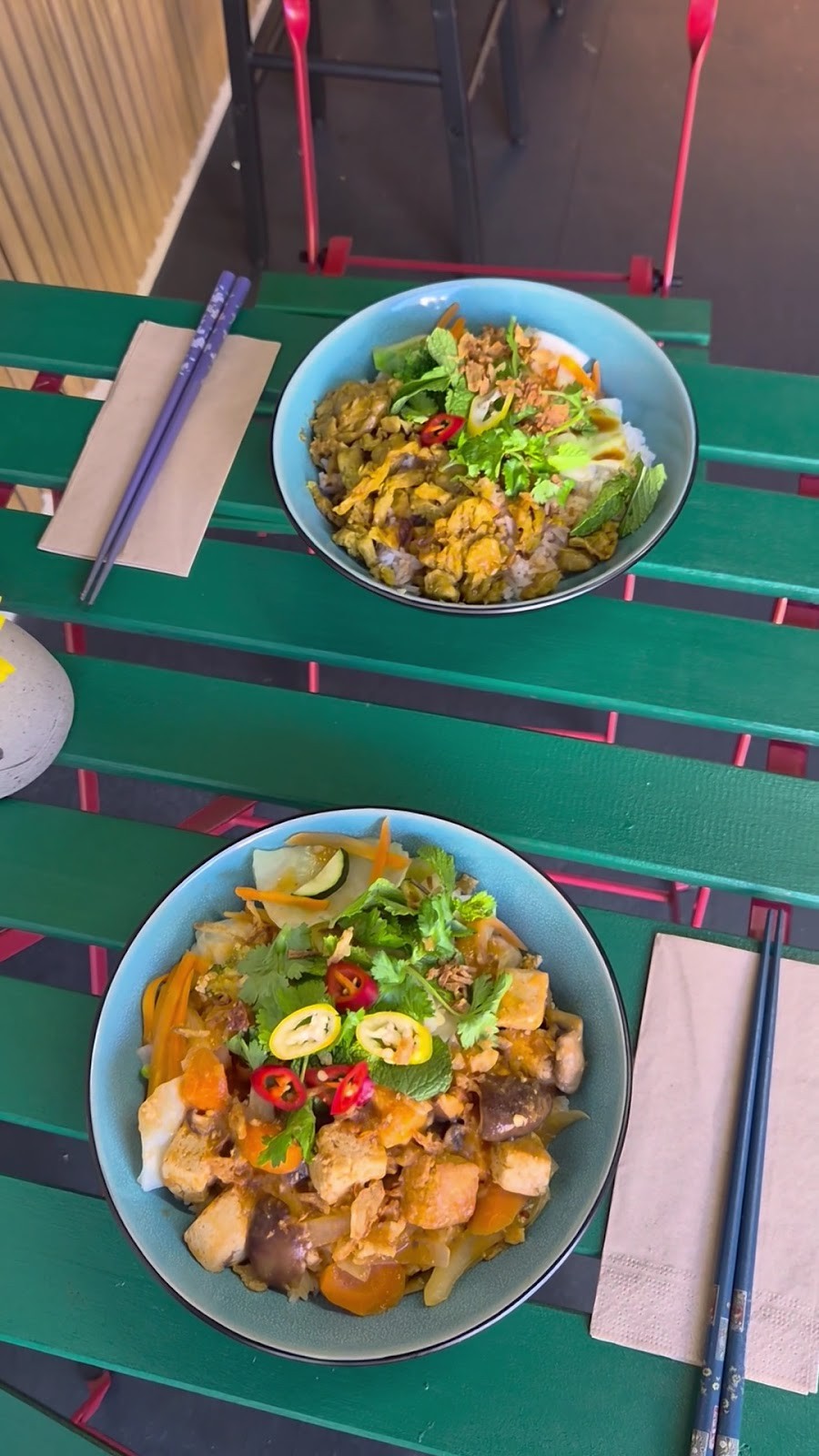 Ashoka Vegi – Vietnamesisches veganes Restaurant & Take Away Zürich 6: food & drinks
