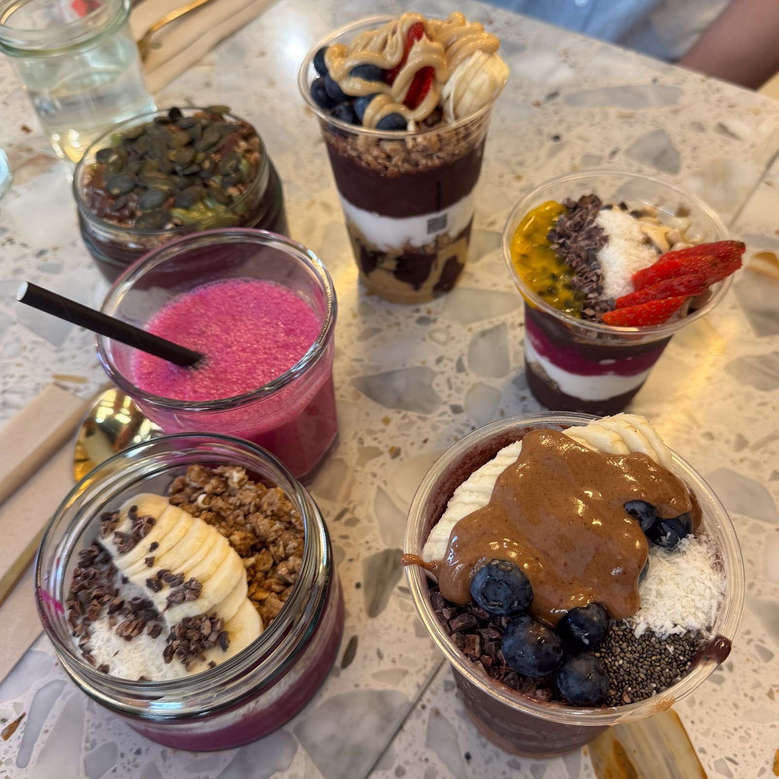 Superfood Deli: food & drinks