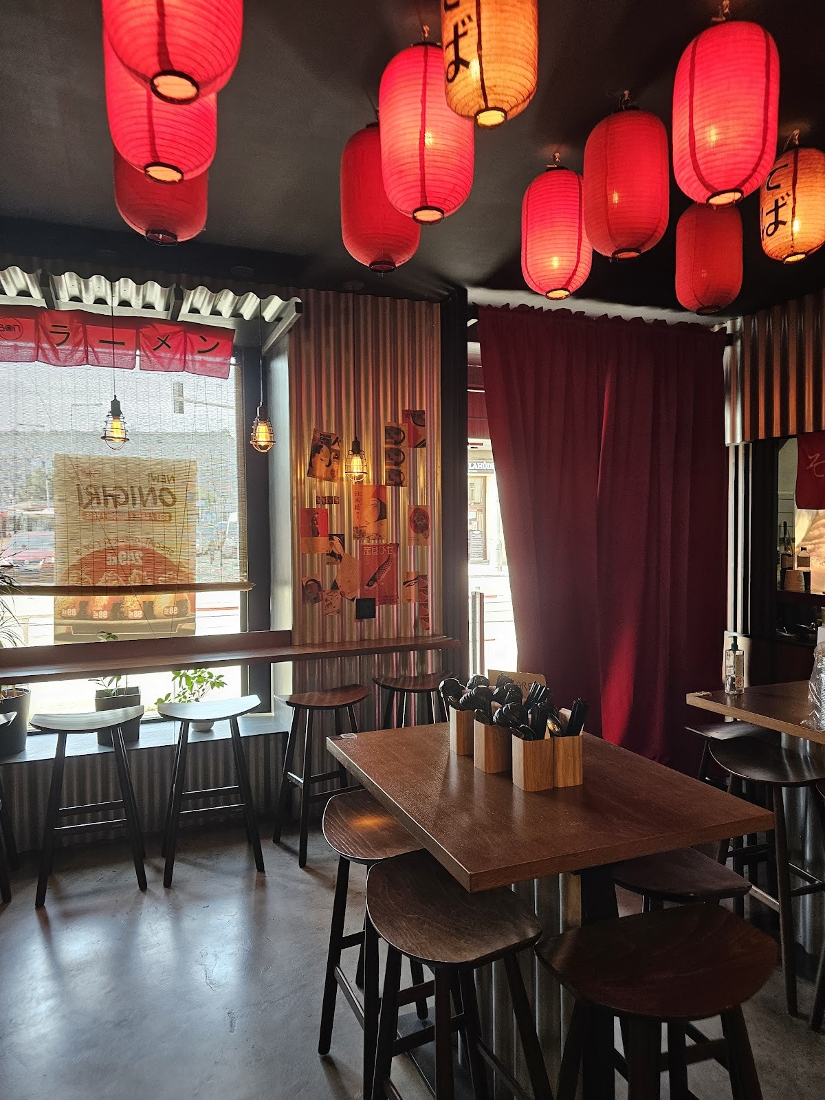 BON Fresh Ramen & Soba: the place