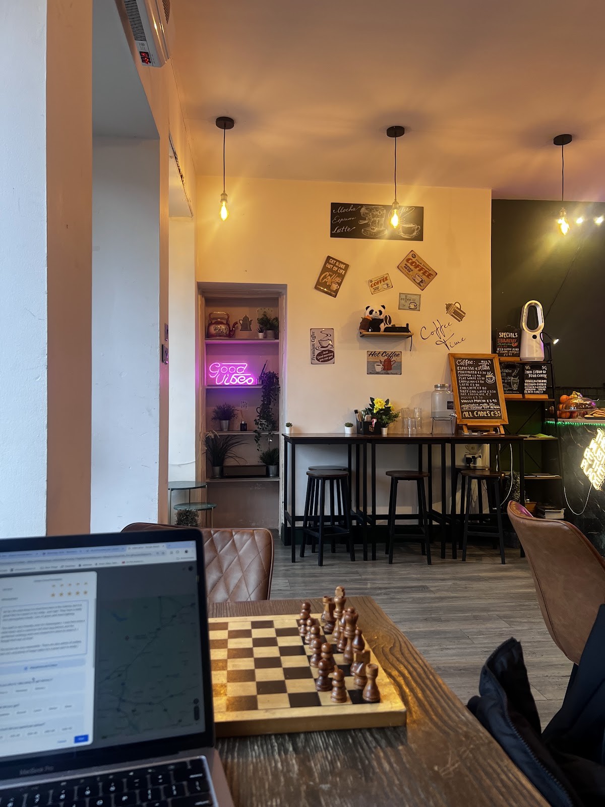 Urban Grind Finnieston: the place