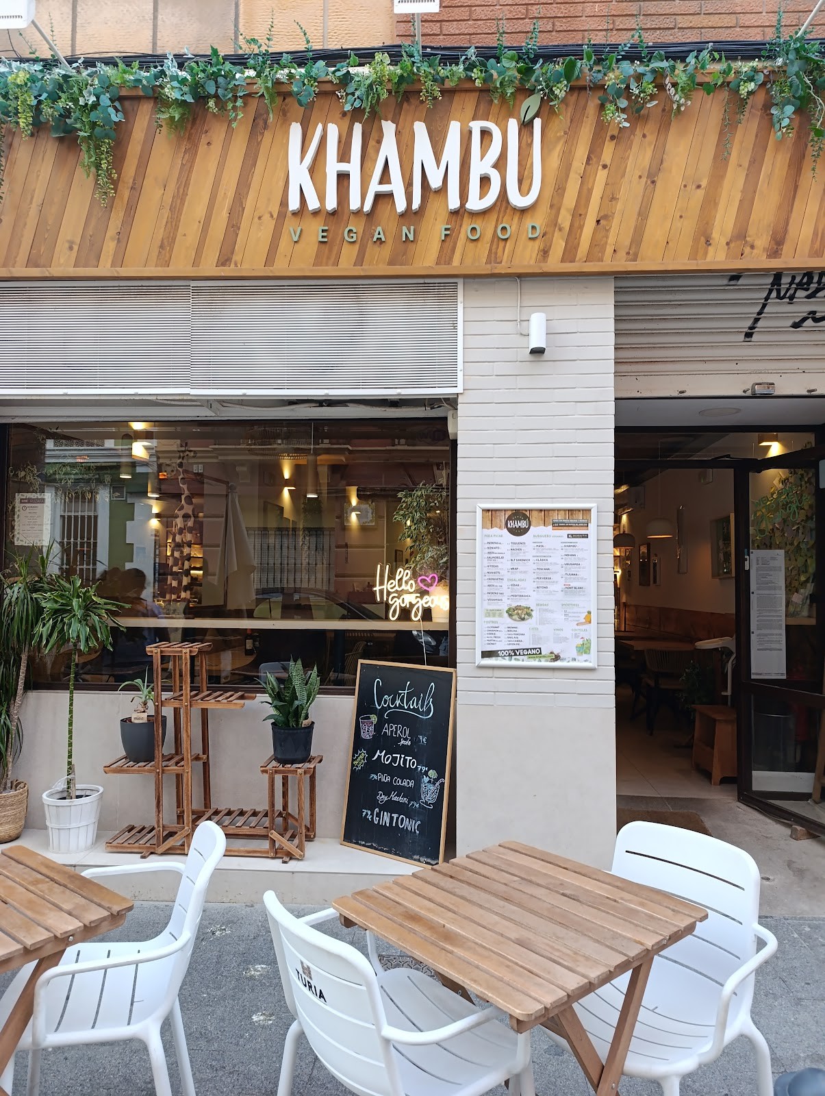 Khambú Ruzafa: the place