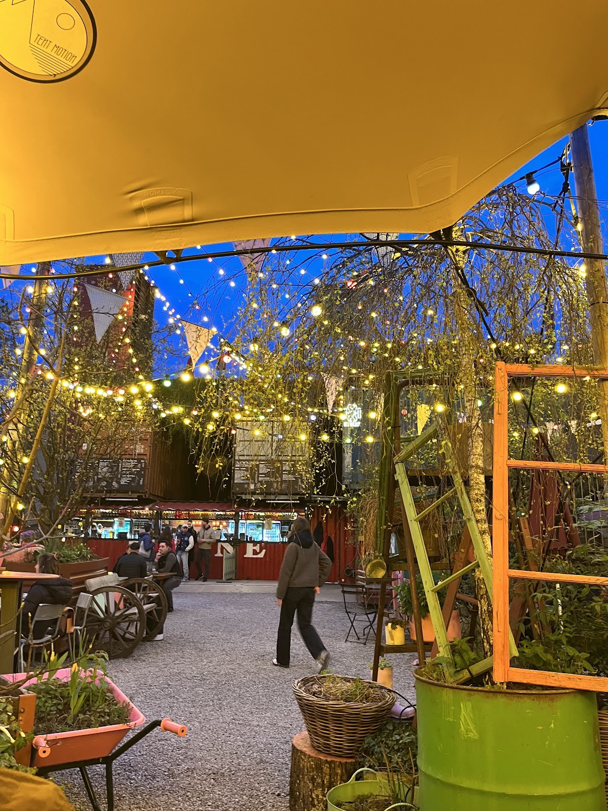 Frau Gerolds Garten: the place