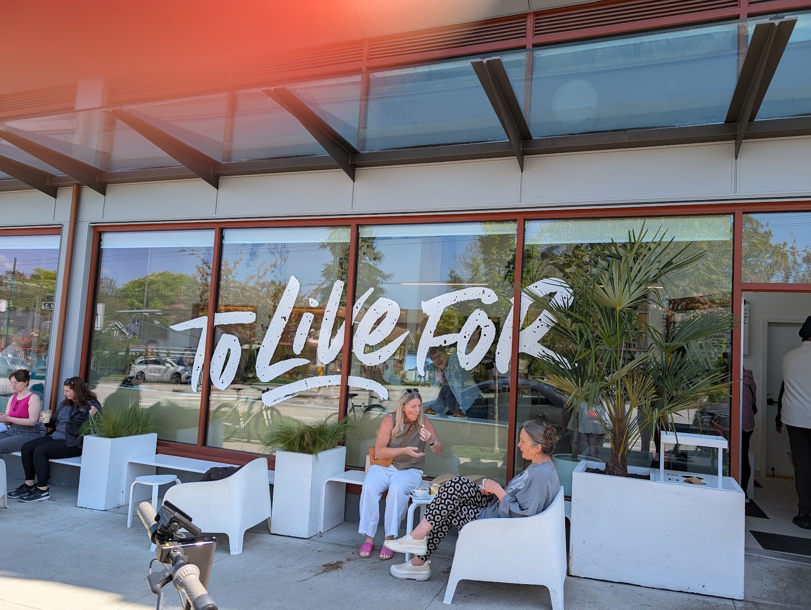To Live For Bakery & Cafe: the place
