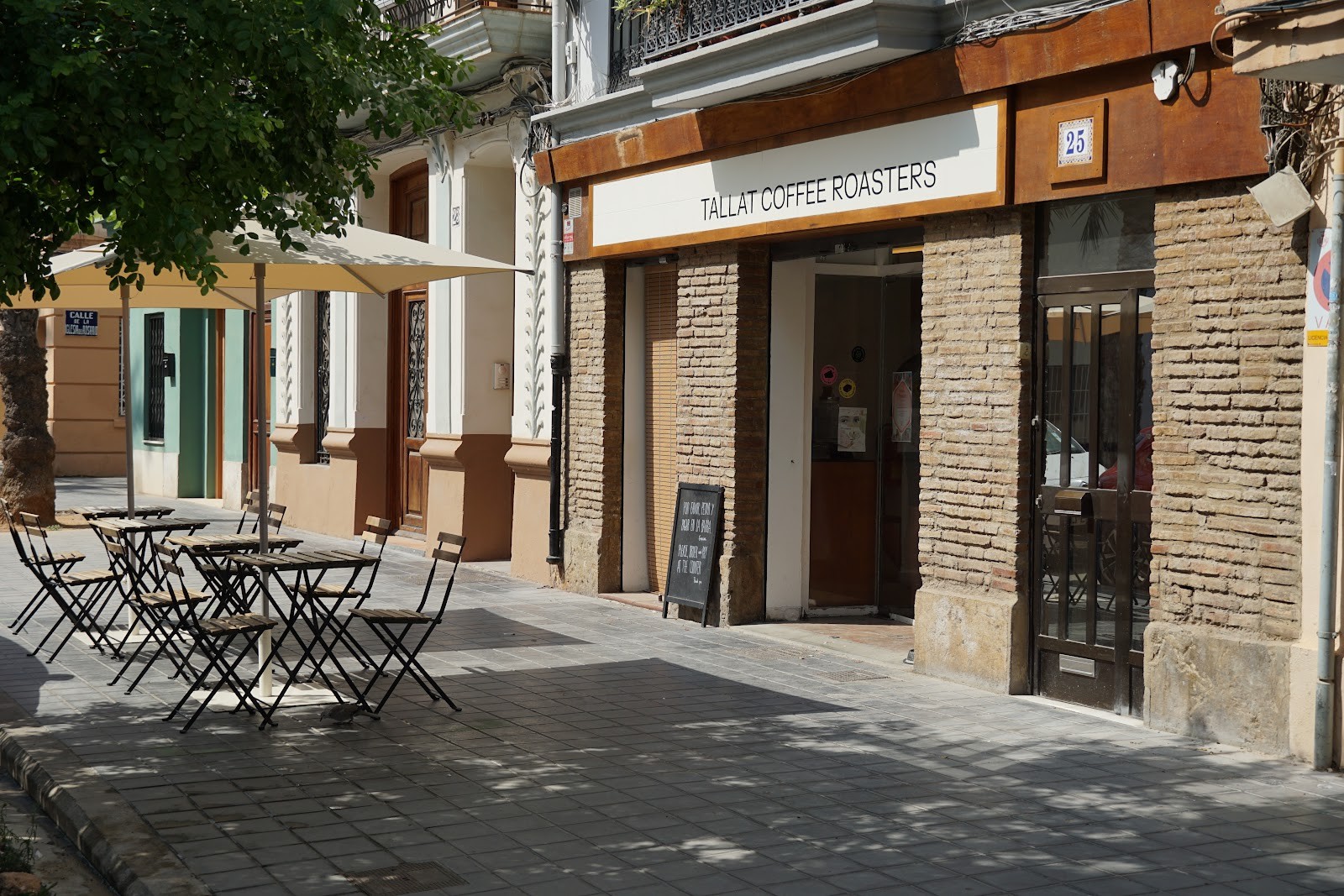 TALLAT Coffee Roasters: the place