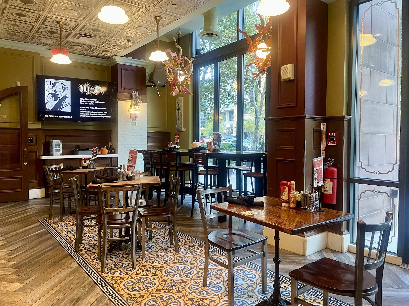 Busboys and Poets: the place