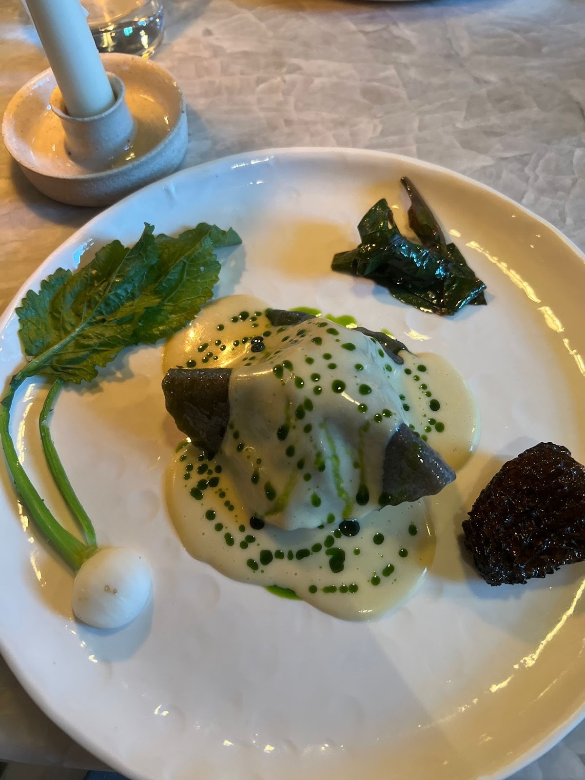 Plates Restaurant & Food Studio: food & drinks