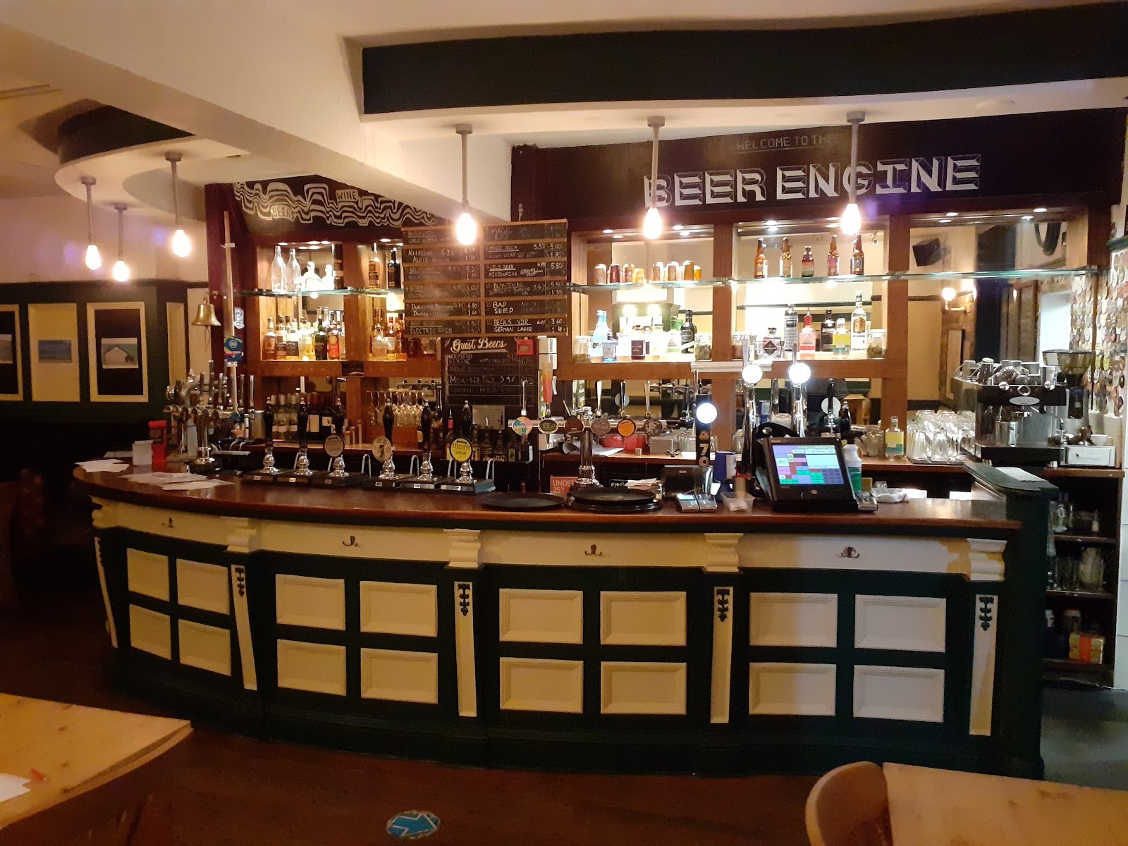 The Beer Engine: the place