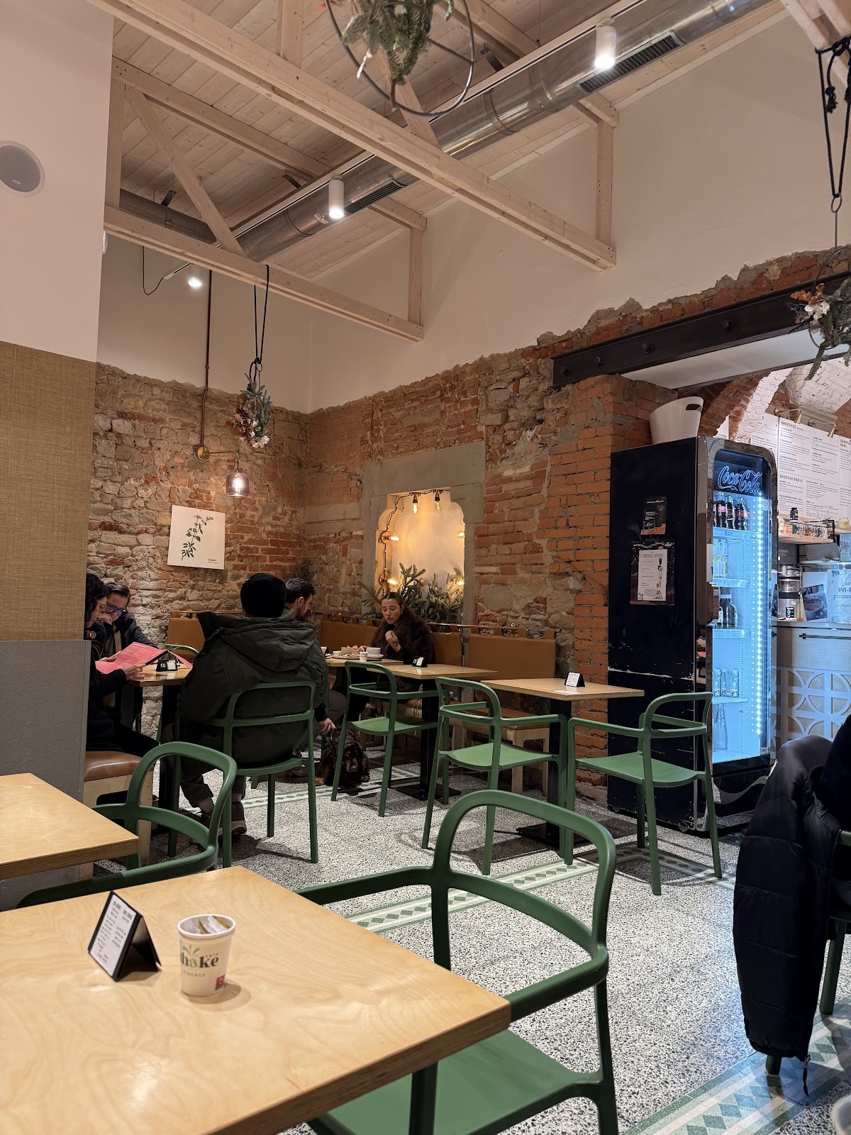 Shake Cafè: the place