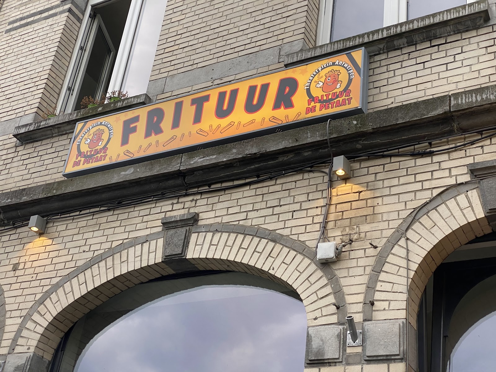 Frituur De Petaat: the place