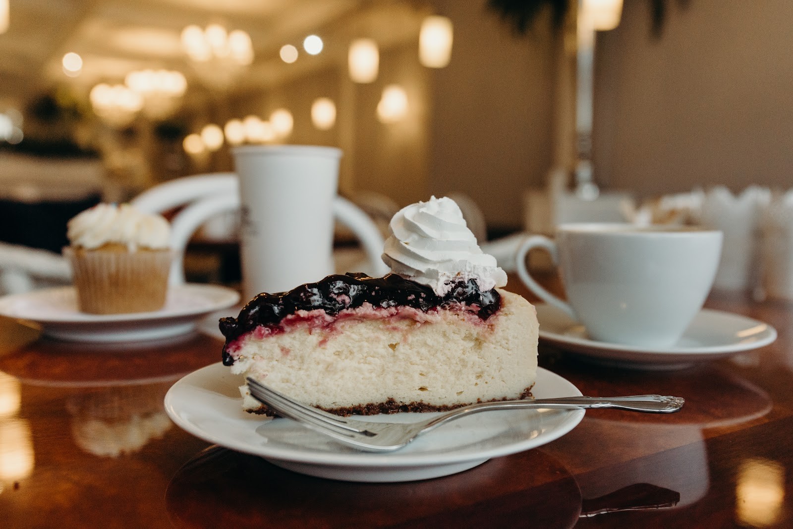Vegan Danish Bakery on Queen: food & drinks