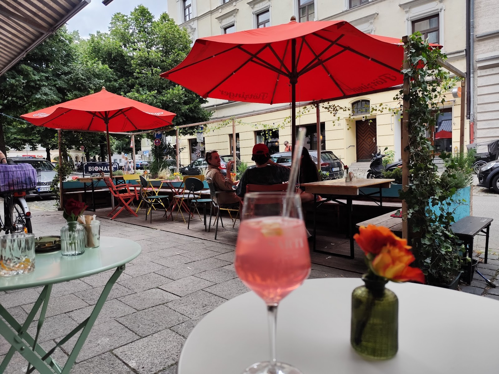LottiBar: the place