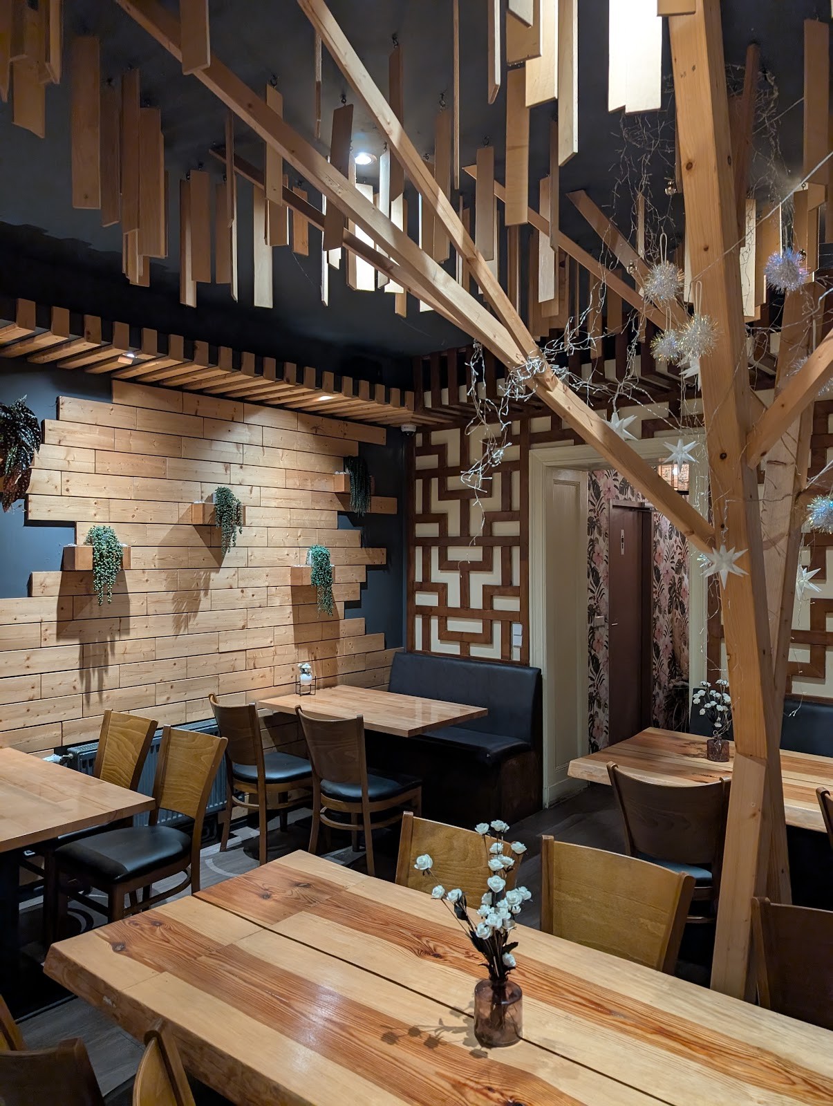 Zensation Restaurant: the place