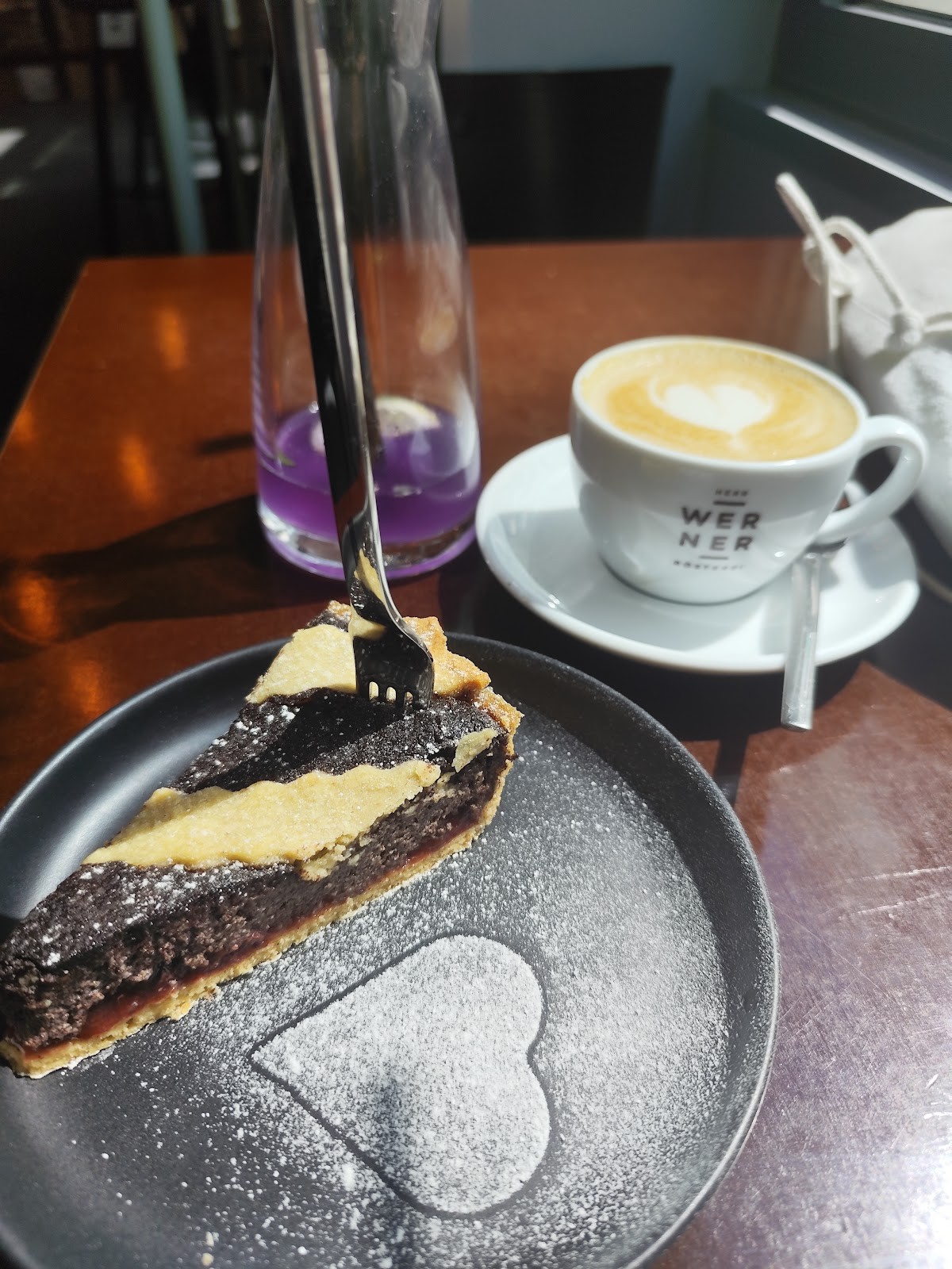 Das Suess'Kind Veganery: food & drinks