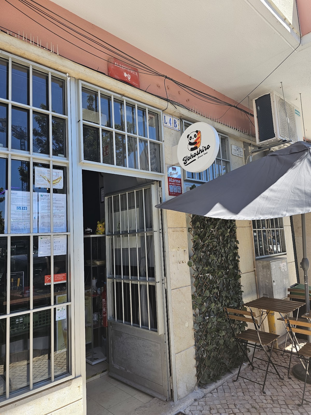 Yohoshiro Lisboa- Korean Hot Dog&Wagashi: the place
