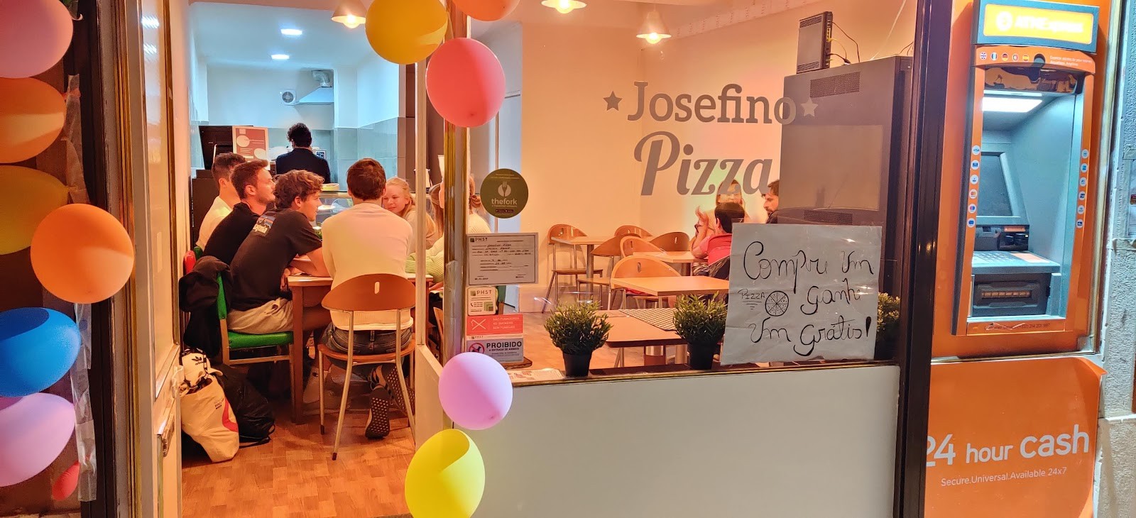 Josefino Pizza: the place