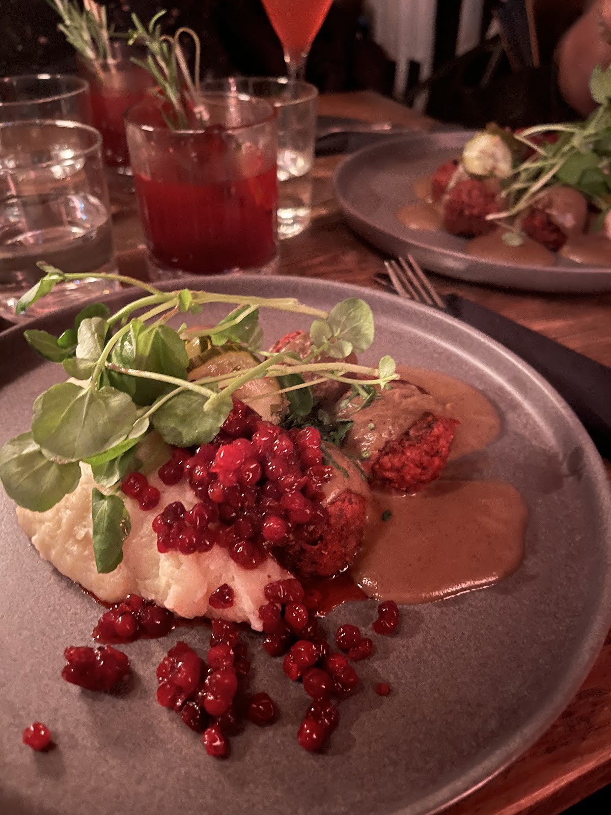 Galdrs Krypta: food & drinks