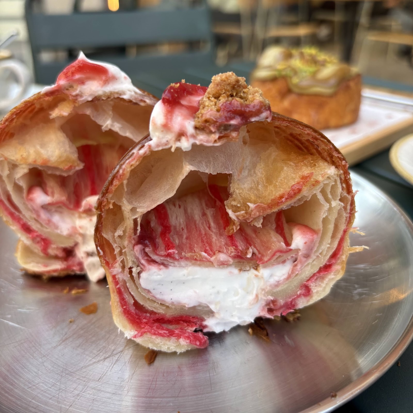 Magma Bakery Lab: food & drinks