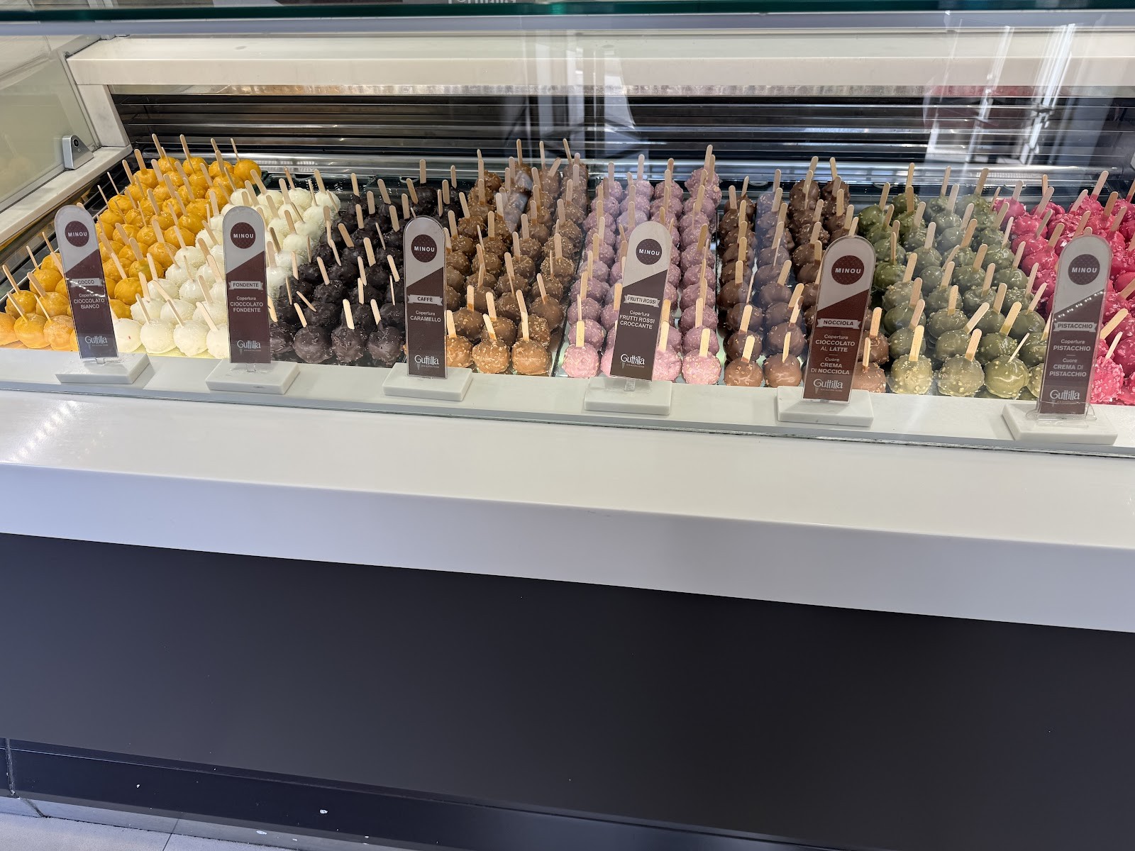 Guttilla Alta Gelateria Italiana Roma: the place