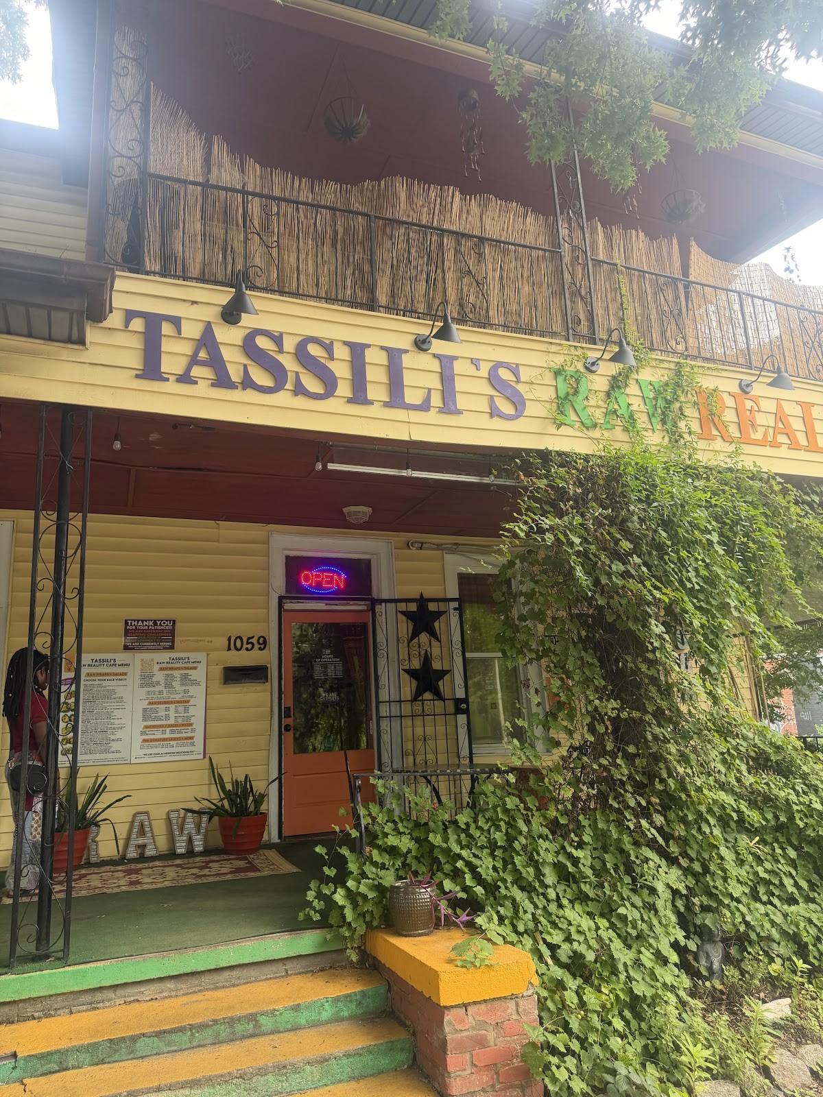Tassili's Raw Reality Café: the place