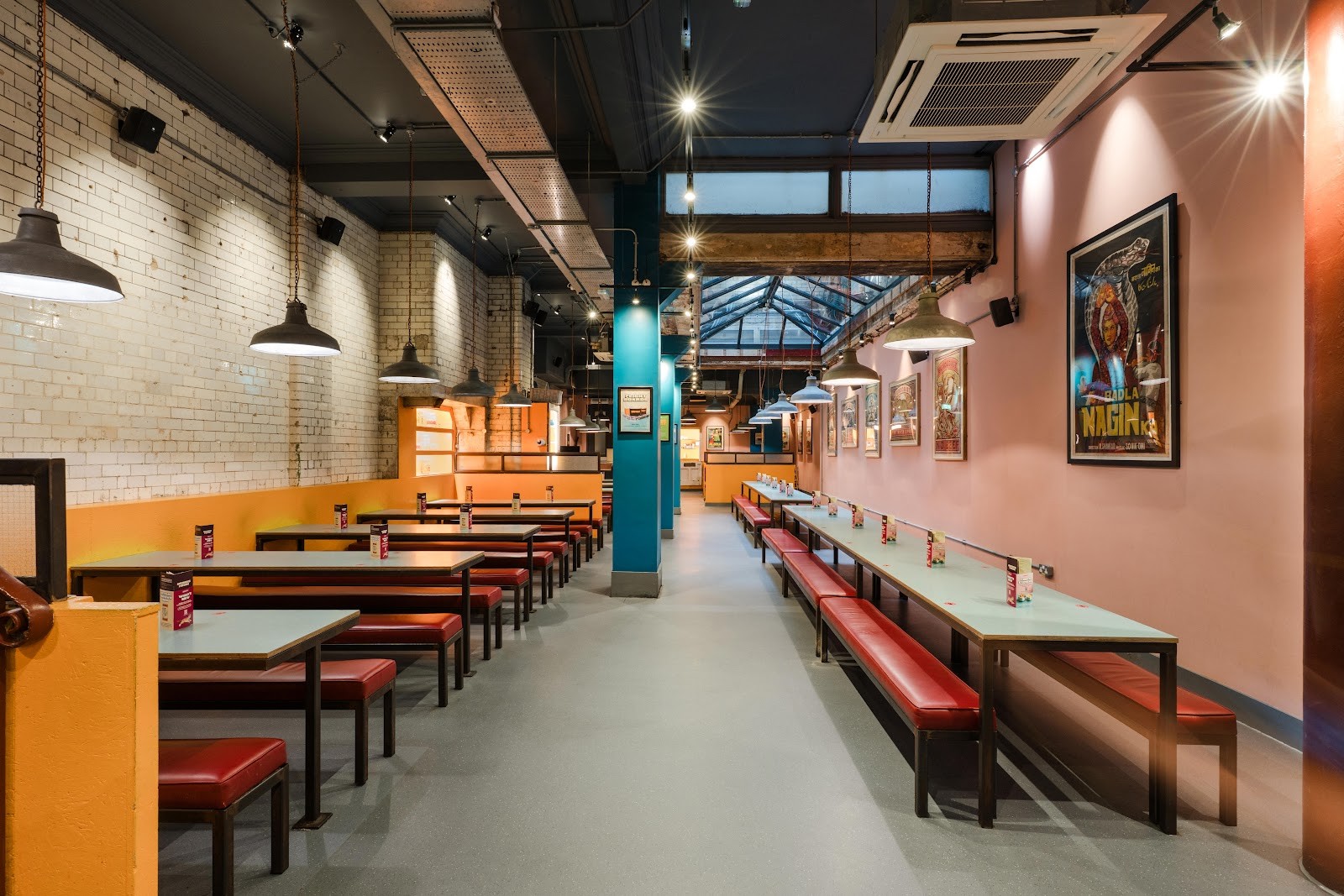Bundobust Manchester Piccadilly: the place