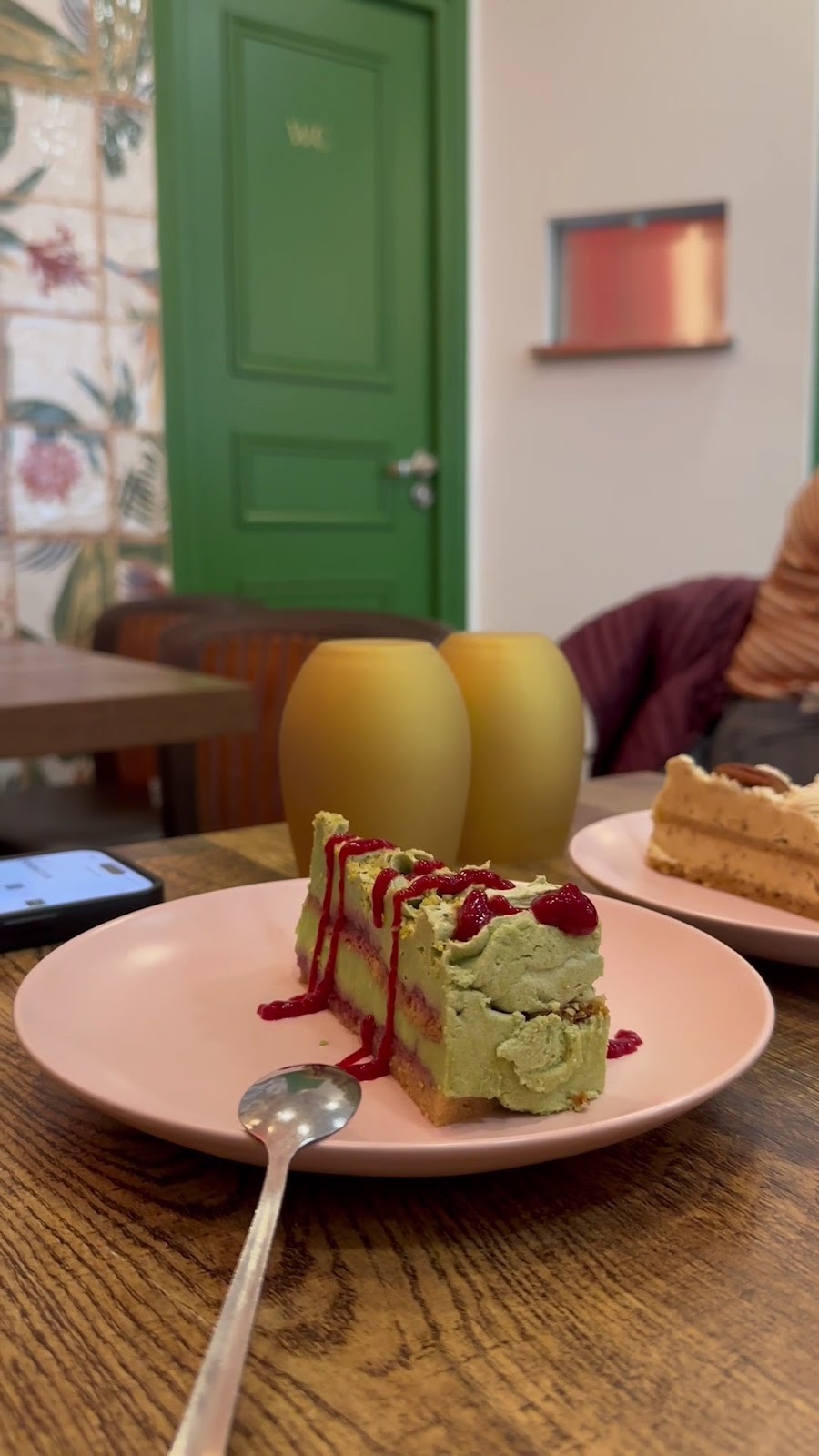 Maison Sūkoon Vegan: food & drinks