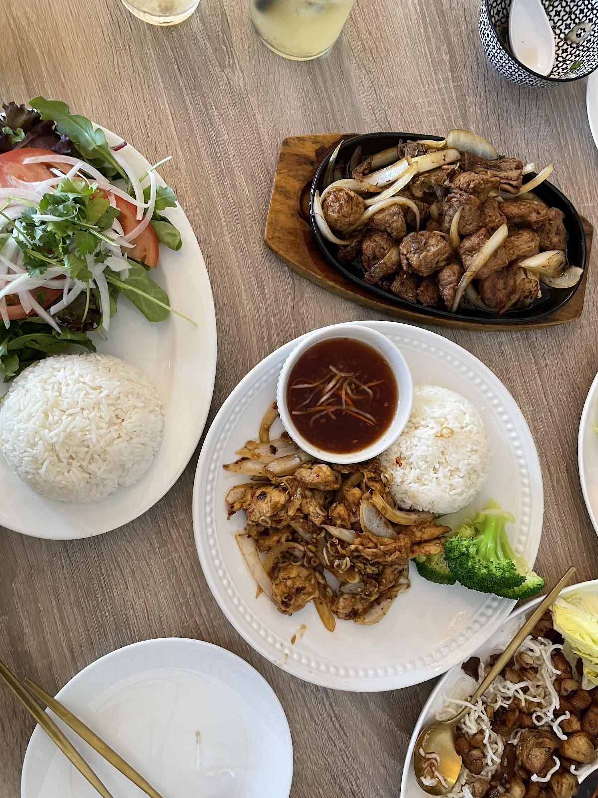 The Purple Mint - El Cajon Blvd: food & drinks