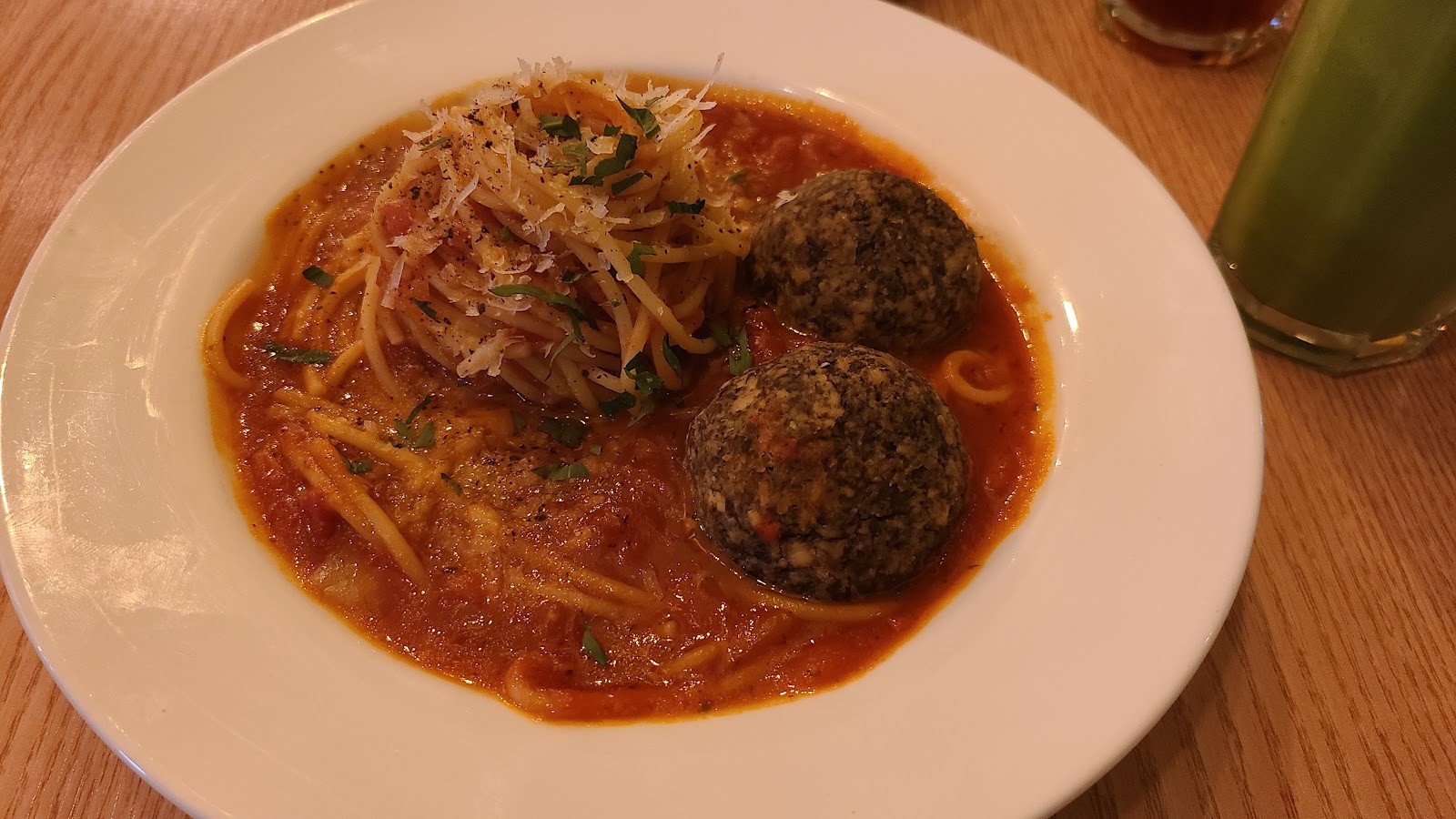 Plant Cafe Seoul (Itaewon): food & drinks