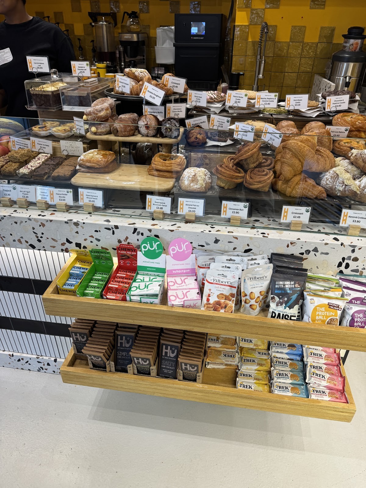 Yellow Ladder Coffee: the place