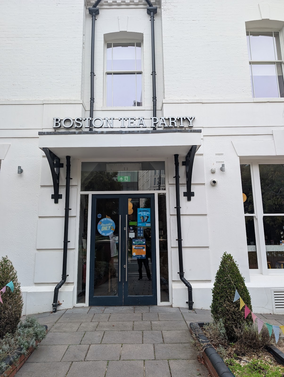 Boston Tea Party Edgbaston: the place