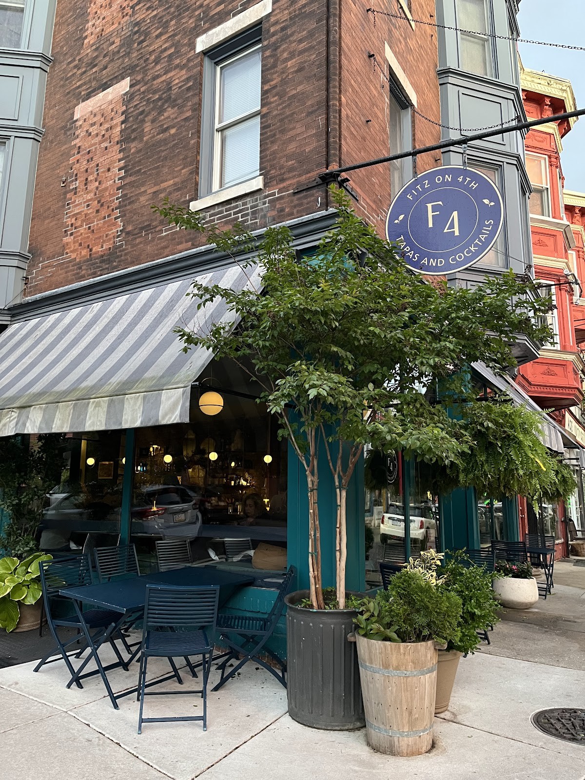 Fitz on 4th: the place