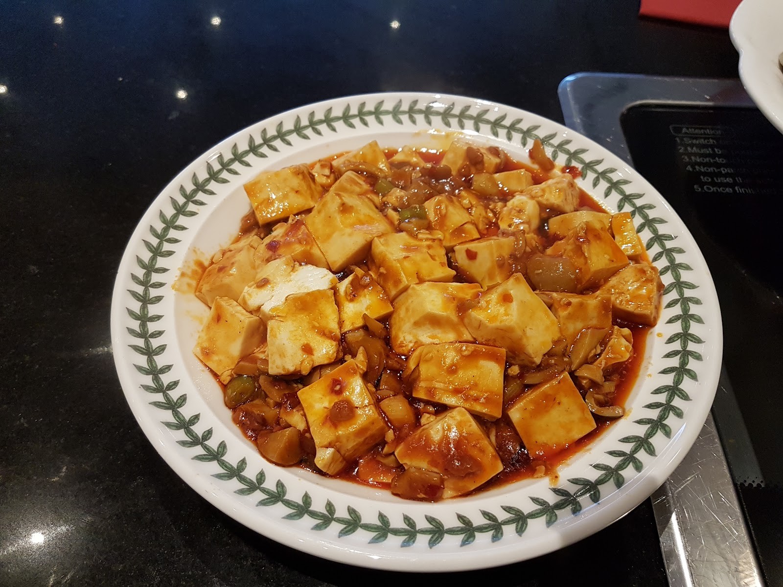 Wawin Vegan Chinese: food & drinks