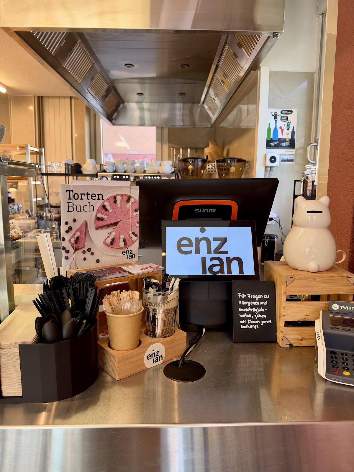Enzian Vegane Bäckerei: the place