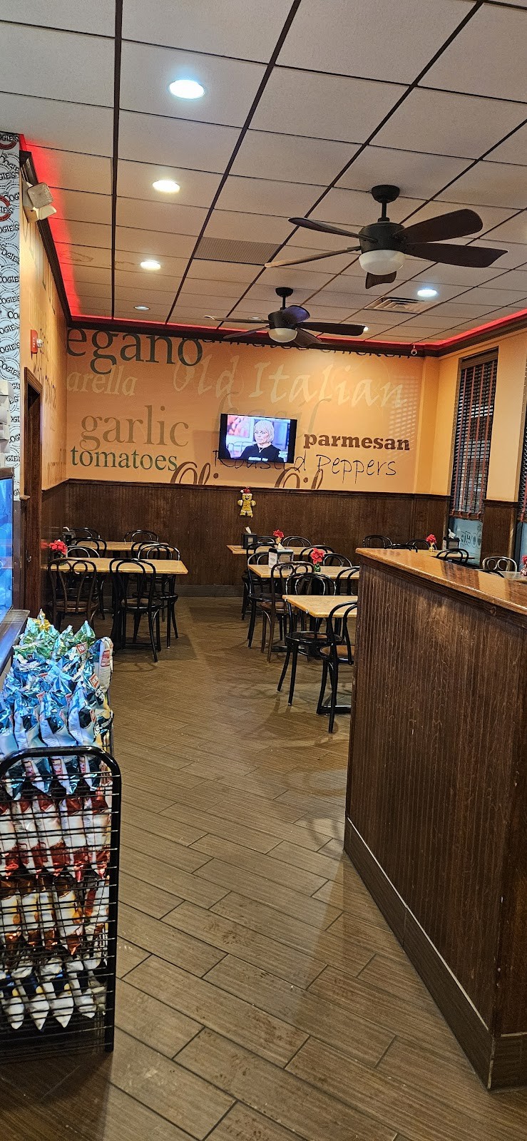 Uncle Oogie's Pizzeria & Specialty Sandwiches: the place