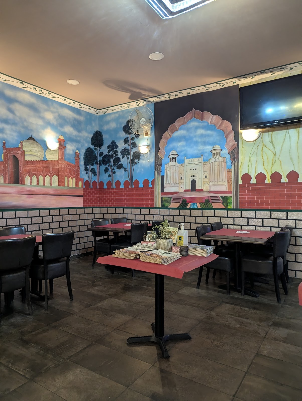 Mann-o-Salwa: the place