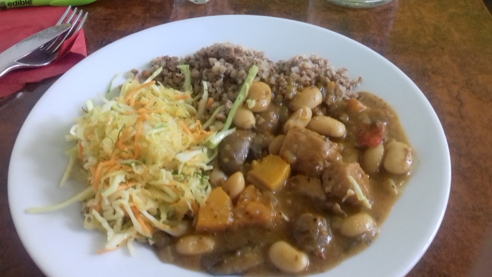 Bonnington Cafe and Community Centre: food & drinks